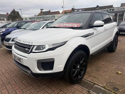 White Used 2016 Land Rover Range Rover evoque SE Estate | £9,995 (Fair price)