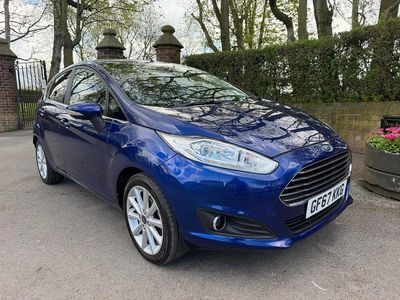Usado Ford Fiesta Titanium 2017 Azul Citadino