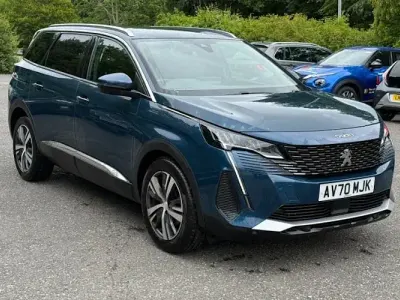 Used Peugeot 5008 Allure 131 HP (96 kW) 2022 SUV