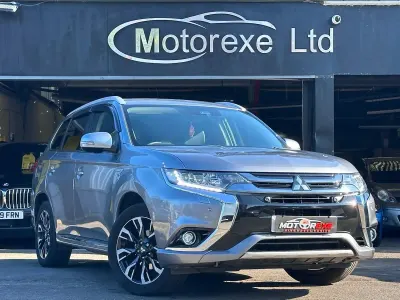Used Mitsubishi Outlander P-HEV 2017 Grey Estate