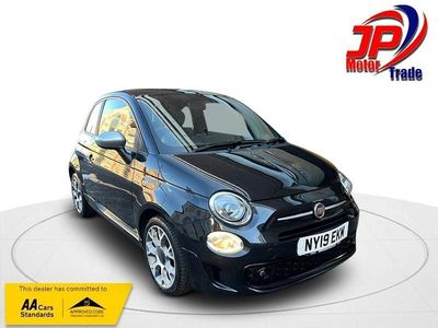Usado Fiat 500 Club 69 HP (50 kW) 2019 Preto Citadino