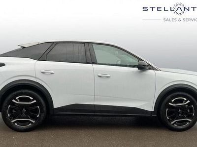 Used Peugeot e-3008 Allure 152 kW (207 HP) 2024 White SUV