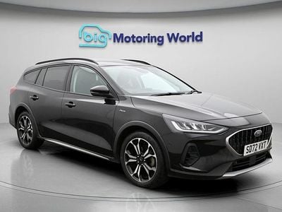 Begagnad Ford Focus Active X 118 HK (86 kW) 2022 Svart Kombi