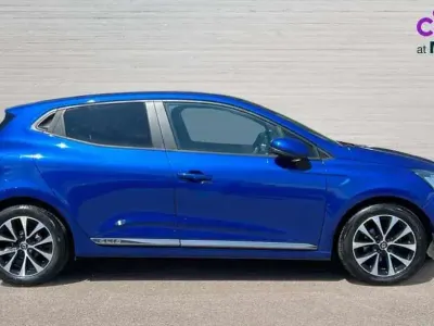 Used Renault Clio Iconic 100 HP (73 kW) 2020 Blue Hatchback