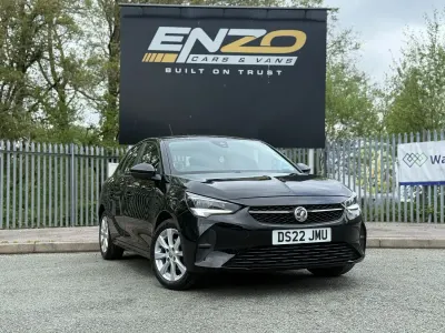 Second-hand Vauxhall Corsa Edition 75 CP (55 kW) 2022 Negru Hatchback