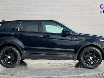 Używany Land Rover Range Rover evoque SE 180 KM (132 kW) 2018 Czarny SUV