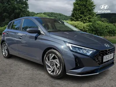 Used Hyundai i20 Advanced 99 HP (72 kW) 2025 Grey Hatchback