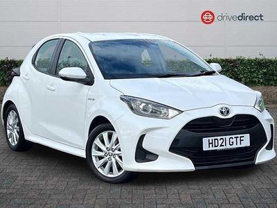 Used Toyota Yaris Hybrid 116 HP (85 kW) 2021 White Hatchback