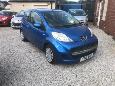 Used Peugeot 107 68 HP (50 kW) 2010 Blue Hatchback