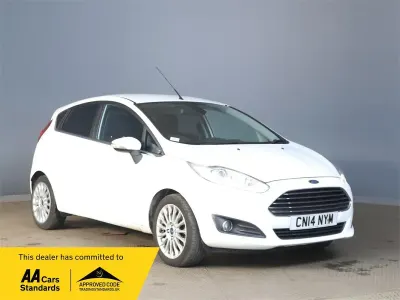 Used Ford Fiesta Titanium 2014 White Hatchback