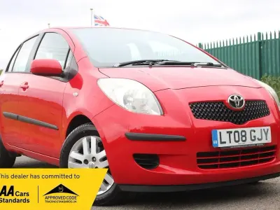 Used Toyota Yaris 2008 Red Hatchback