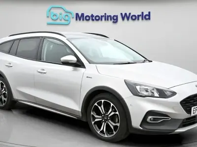 Używany Ford Focus Active X 120 KM (88 kW) 2019 Srebrny Kombi