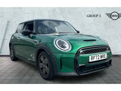 Used Mini Cooper S Classic 178 HP (130 kW) 2023 Green Hatchback