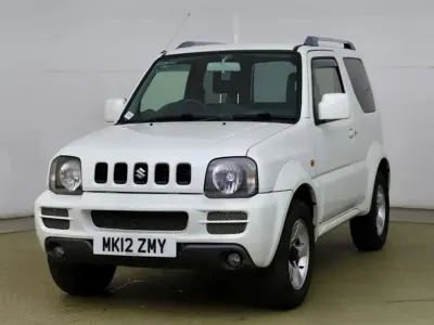 Used Suzuki Jimny SZ4 85 HP (62 kW) 2012 White SUV