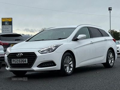 White Used 2018 Hyundai i40 SE Estate | £7,990 (A bit pricey)