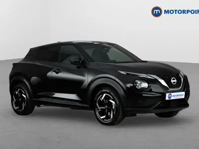 Gebraucht Nissan Juke N-Connecta 114 PS (83 kW) 2023 Schwarz SUV
