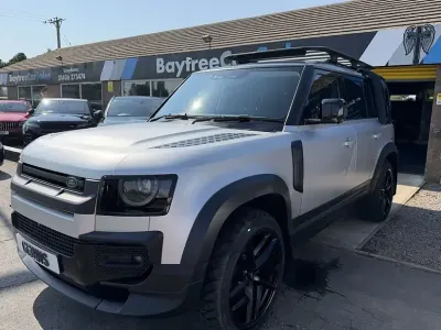 Used Land Rover Defender HSE 300 HP (220 kW) 2021 SUV
