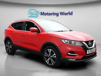 Used Nissan Qashqai N-Connecta 138 HP (101 kW) 2021 Red SUV