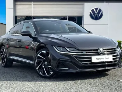 Usado VW Arteon R-line 200 HP (147 kW) 2022 Cinzento Citadino