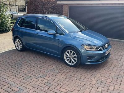 used VW Golf Sportsvan DIESEL HATCHBACK 2.0 TDI GT 5dr DSG [Panoramic Sunroof, Gas Discharge Bi-Xenon Headlights, Air Conditioning, Keyless Entry, Side Airbag System, Voice Activation For Audio, Rear View Camera, Park Assist, High Beam Assist]