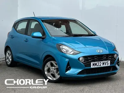 Used Hyundai i10 SE 67 HP (49 kW) 2022 Blue Hatchback