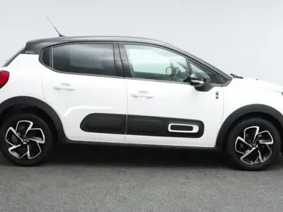 Used Citroën C3 PureTech 82 HP (60 kW) 2022 White Hatchback