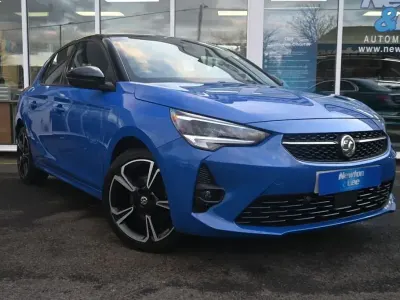 Second-hand Vauxhall Corsa Edition 100 CP (73 kW) 2022 Albastru Hatchback