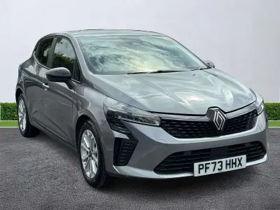 Used Renault Clio Evolution 90 HP (66 kW) 2023 Grey Hatchback