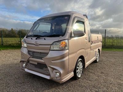Used Daihatsu Hijet 2019 Rose pink MPV