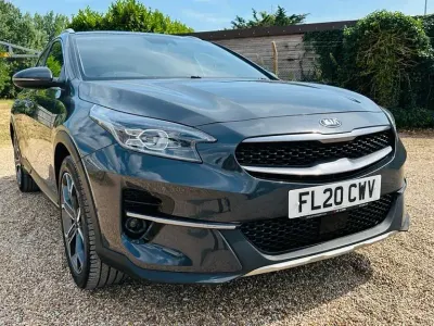Used Kia XCeed 134 HP (98 kW) 2020 Grey SUV