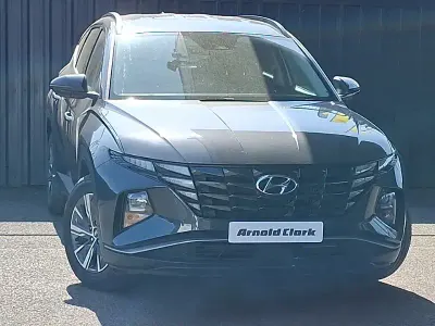 Usado Hyundai Tucson SE 150 CV (110 kW) 2022 Gris SUV