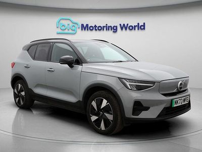Grey Used 2023 Volvo XC40 Core SUV | £25,400 (Expensive)