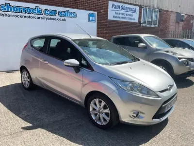 Used Ford Fiesta Zetec 2010 Silver Hatchback