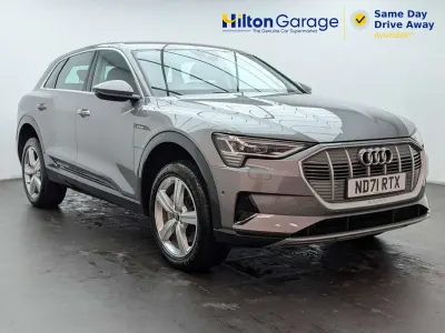Używany Audi e-tron Advanced 230 kW (313 KM) 2021 Szary SUV