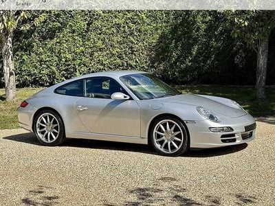 Porsche 911 Carrera
