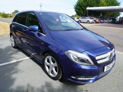 Used Mercedes B180 2026 Blue Hatchback
