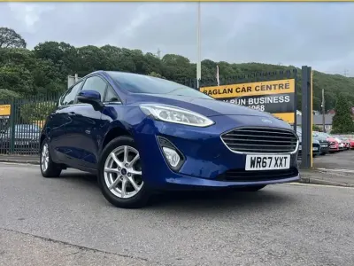 Used Ford Fiesta Zetec 85 HP (62 kW) 2017 Blue Hatchback