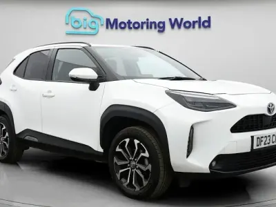 Used Toyota Yaris Cross Design 116 HP (85 kW) 2023 White SUV