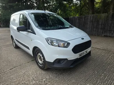 Used Ford Transit Courier 2019 White Van