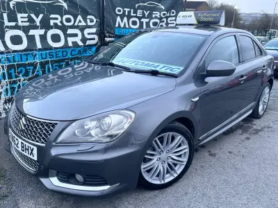 Used Suzuki Kizashi Sport 178 HP (130 kW) 2012 Grey Sedan