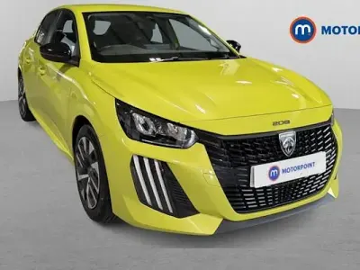 Used Peugeot 208 Active 102 HP (75 kW) 2024 Yellow Hatchback
