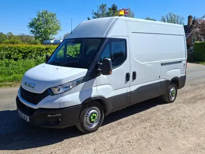 Used Iveco 35.12 2021 White Van