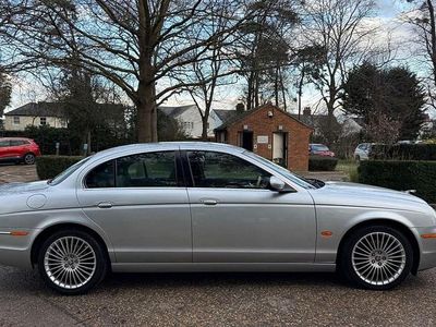 Używany Jaguar S-Type SE 207 KM (152 kW) 2006 Srebrny Sedan/Limuzyna
