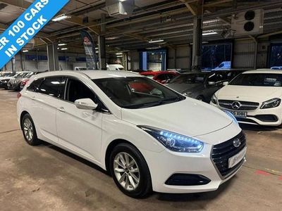 White Used 2015 Hyundai i40 Estate | £3,690 (Fair price)