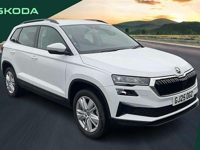 White Used 2025 Skoda Karoq SE SUV | £20,390 (Good price)