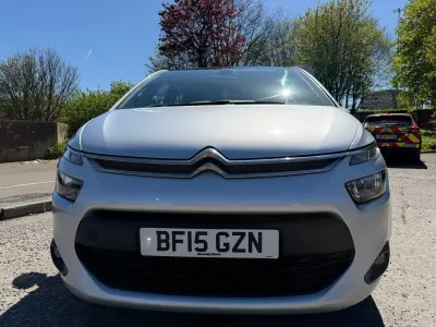 Begagnad Citroën C4 Picasso VTR Sport 90 HK (66 kW) 2015 Silver Minibuss