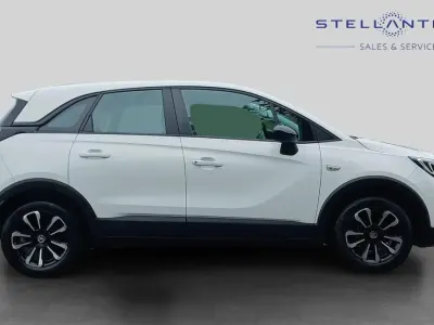 Used Vauxhall Crossland Edition 82 HP (60 kW) 2022 White SUV