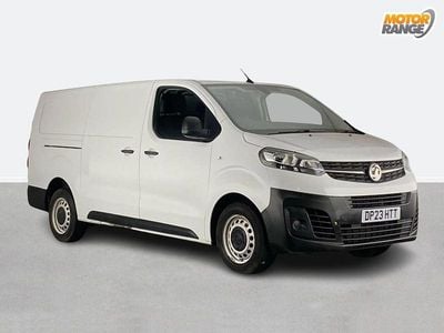 Used Vauxhall Vivaro 100 HP (73 kW) 2023 White MPV