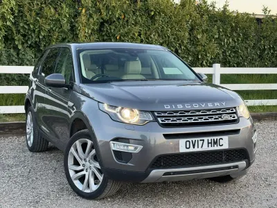 Begagnad Land Rover Discovery Sport HSE Luxury 180 HK (132 kW) 2017 Grå SUV
