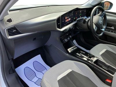 Used Vauxhall Mokka Elite 98 kW (134 HP) 2022 White SUV